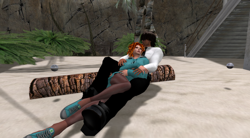 File:PaulaIndyBeach 001.png